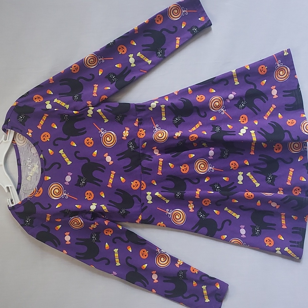 Place Children's dress